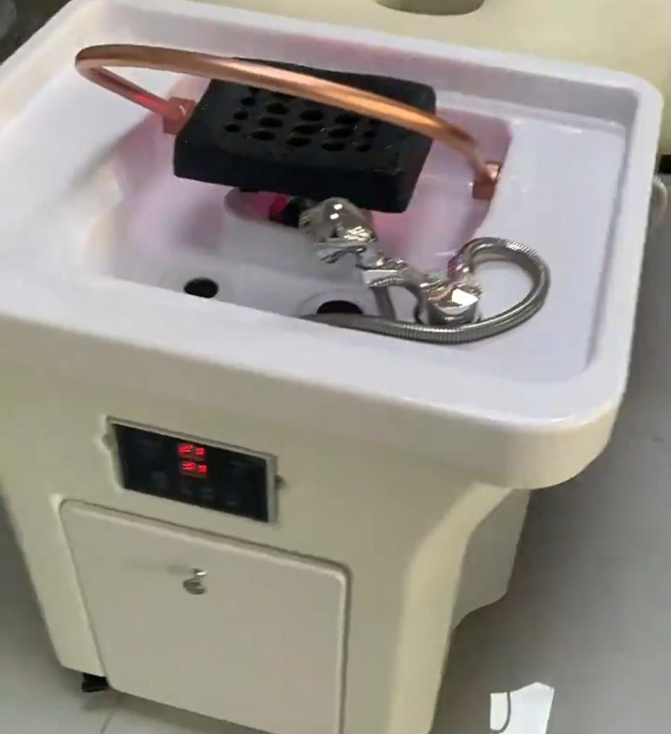 샴푸대 미사용 새상품 바배 풀옵션  물통 배출통