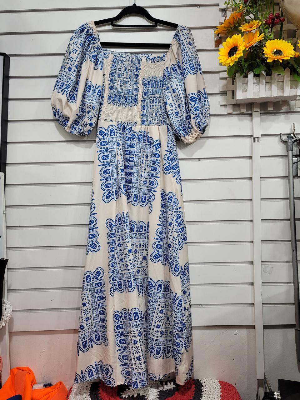 패턴이 예쁜 롱 원피스