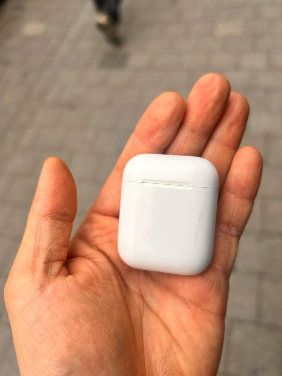 에어팟 팝니다.