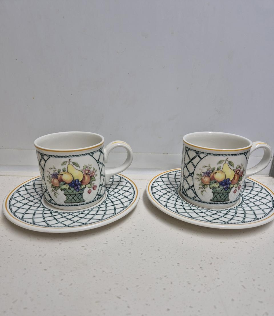 빌레로이 앤 보흐 빈티지 바스켓 찻잔