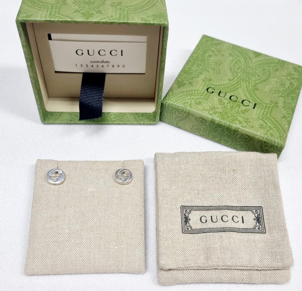 정품 구찌 인터로킹 은실버 귀걸이 보관품