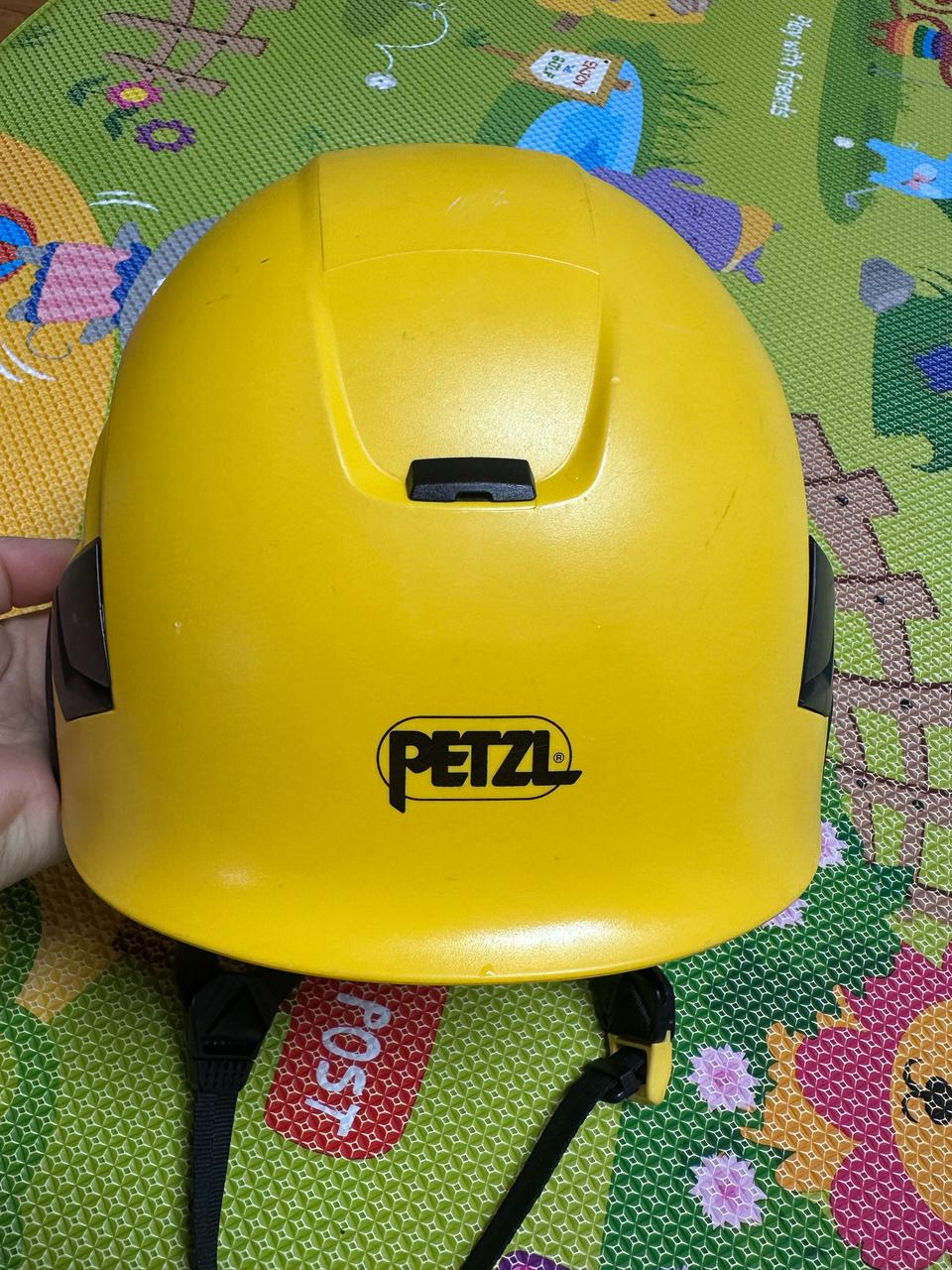 페츨 VERTEX 헬멧 노란색