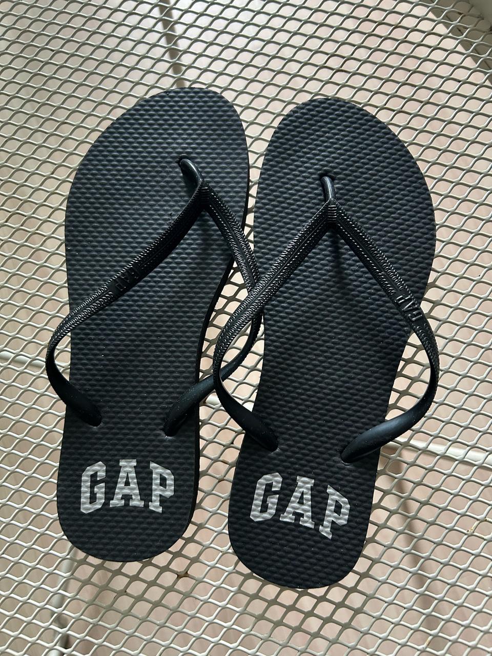 갭(Gap) 블랙 기본 쪼리