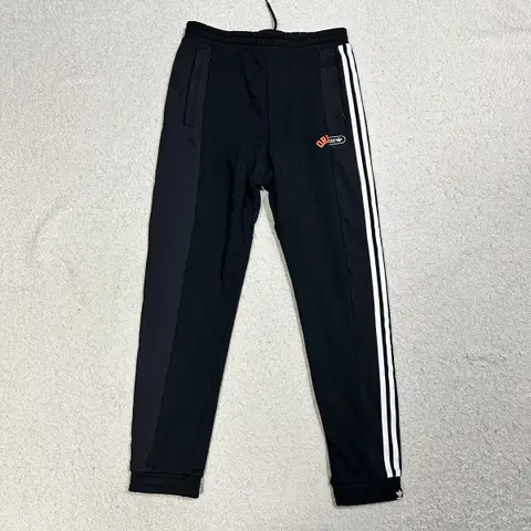 아디다스 바지 트레이닝 팬츠 m