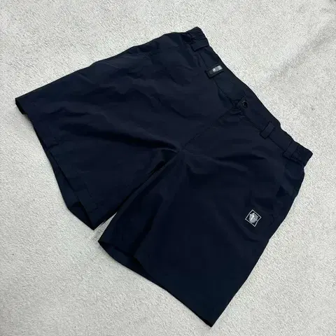 [정품/81(32)] 블랙야크 남성 반바지 b3