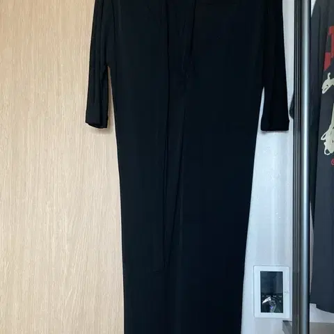 클럽모나코 블랙 랩 원피스 S