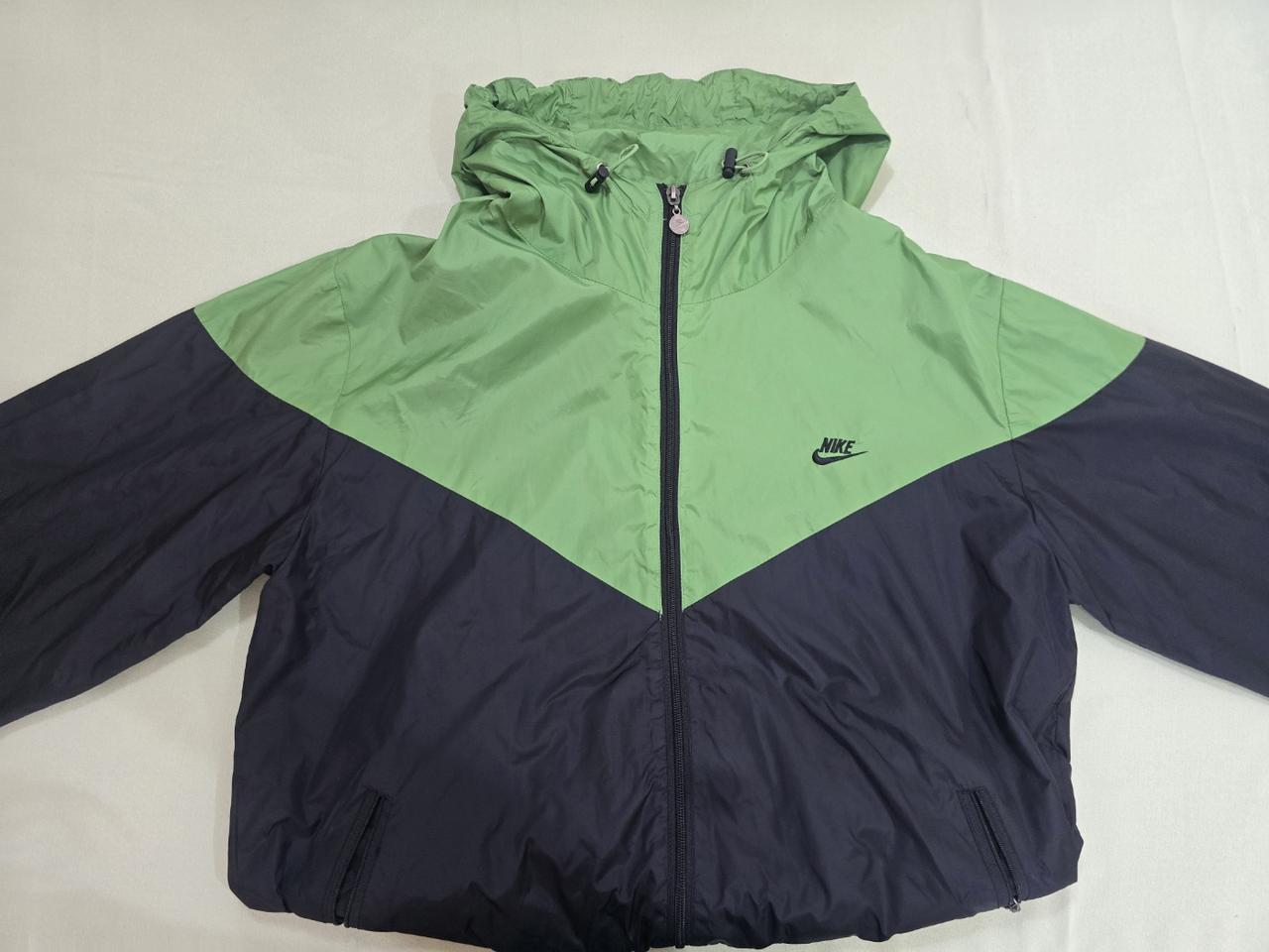 나이키 정품 윈드러너 검/초