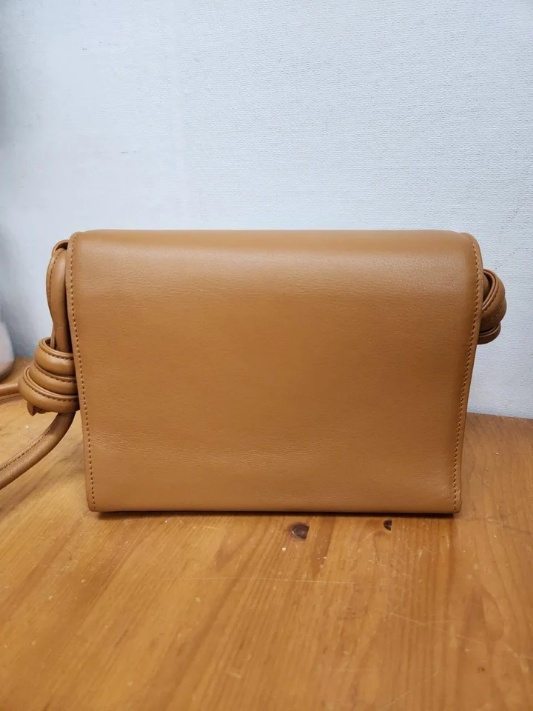 코드먼트 숄더백