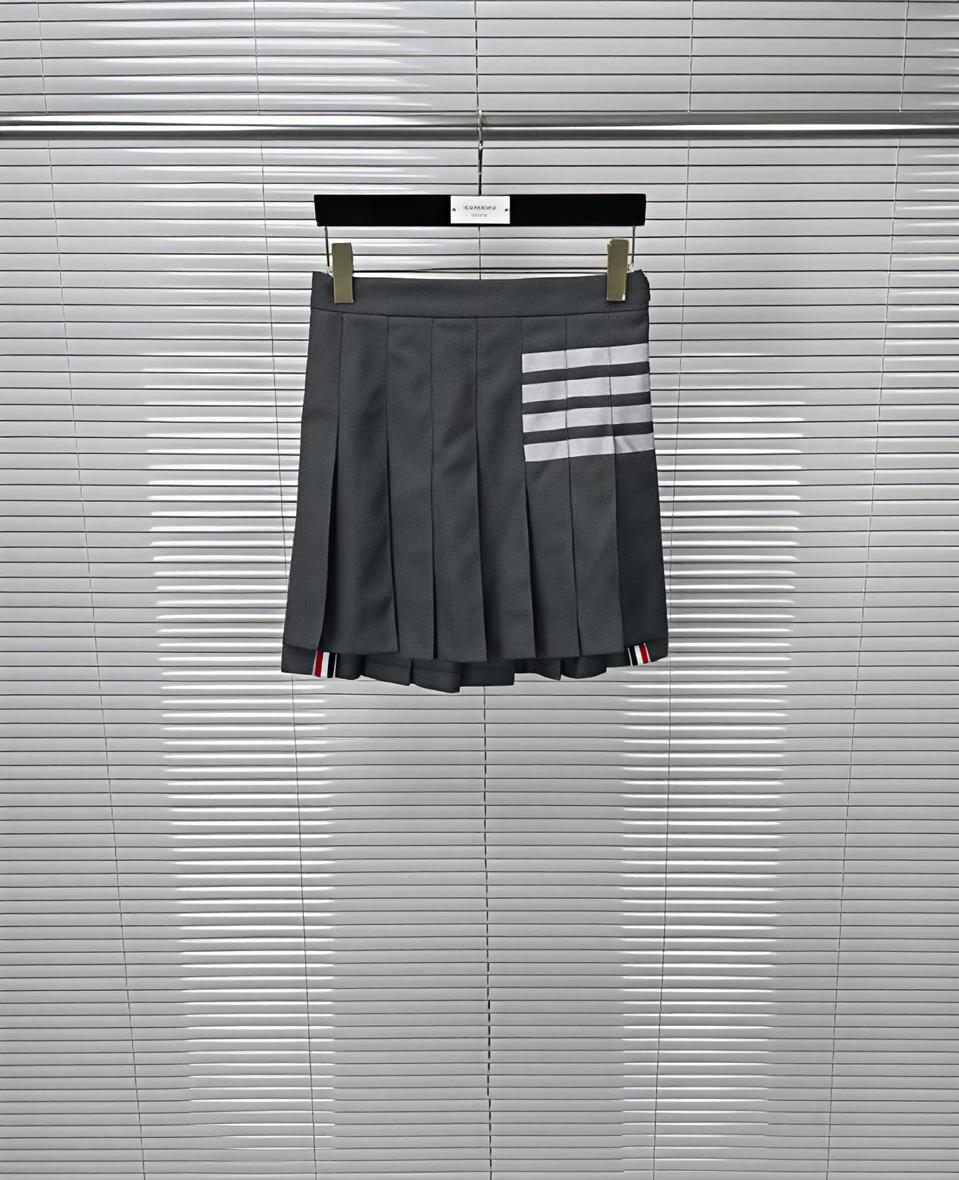 톰브라운 플리츠스커트