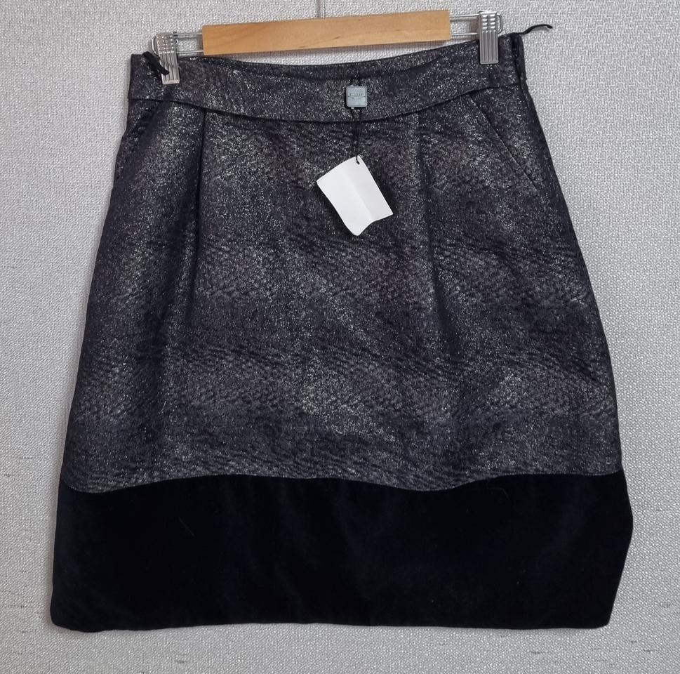 새상품) 26-27) 막스마라 블랙 스커트 (안감O)