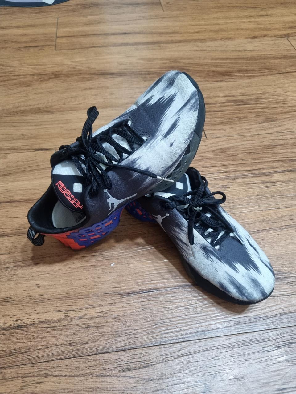 인천 255 나이키 조던 러너넥스트 운동화 조깅 골프 런닝