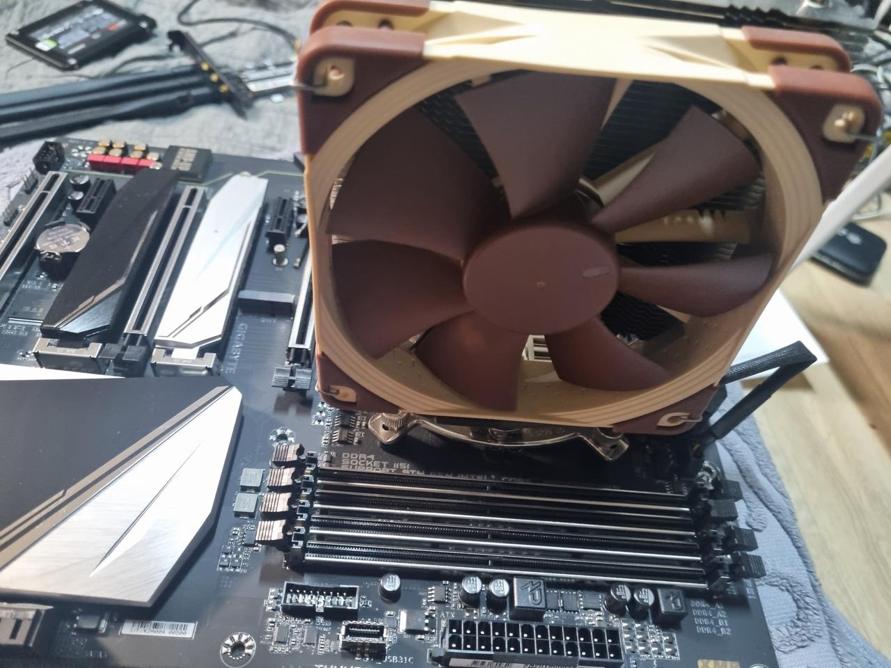 i9 9900kf+z390보드쿨러판매합니다