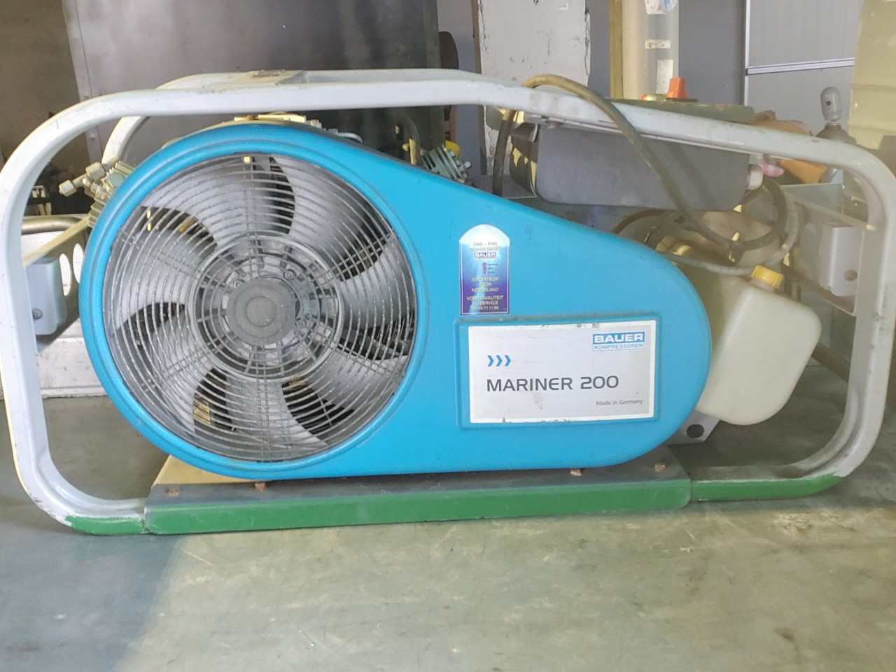 독일 바우어 마리너 이동식 고압 공기압축기다이버 산소 콤프레셔