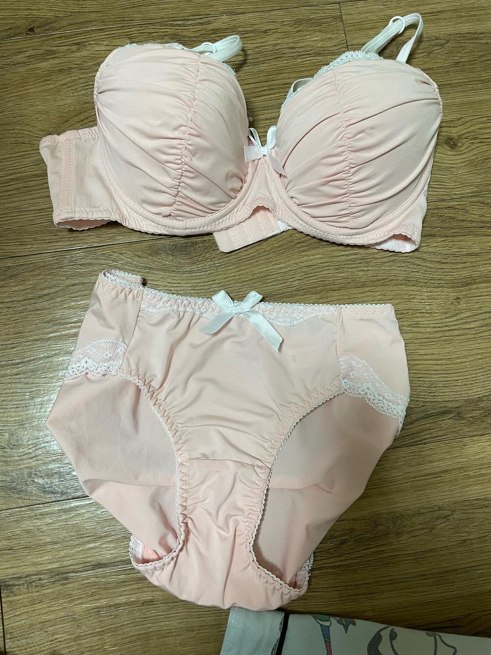 중고 여성팬티 속옷