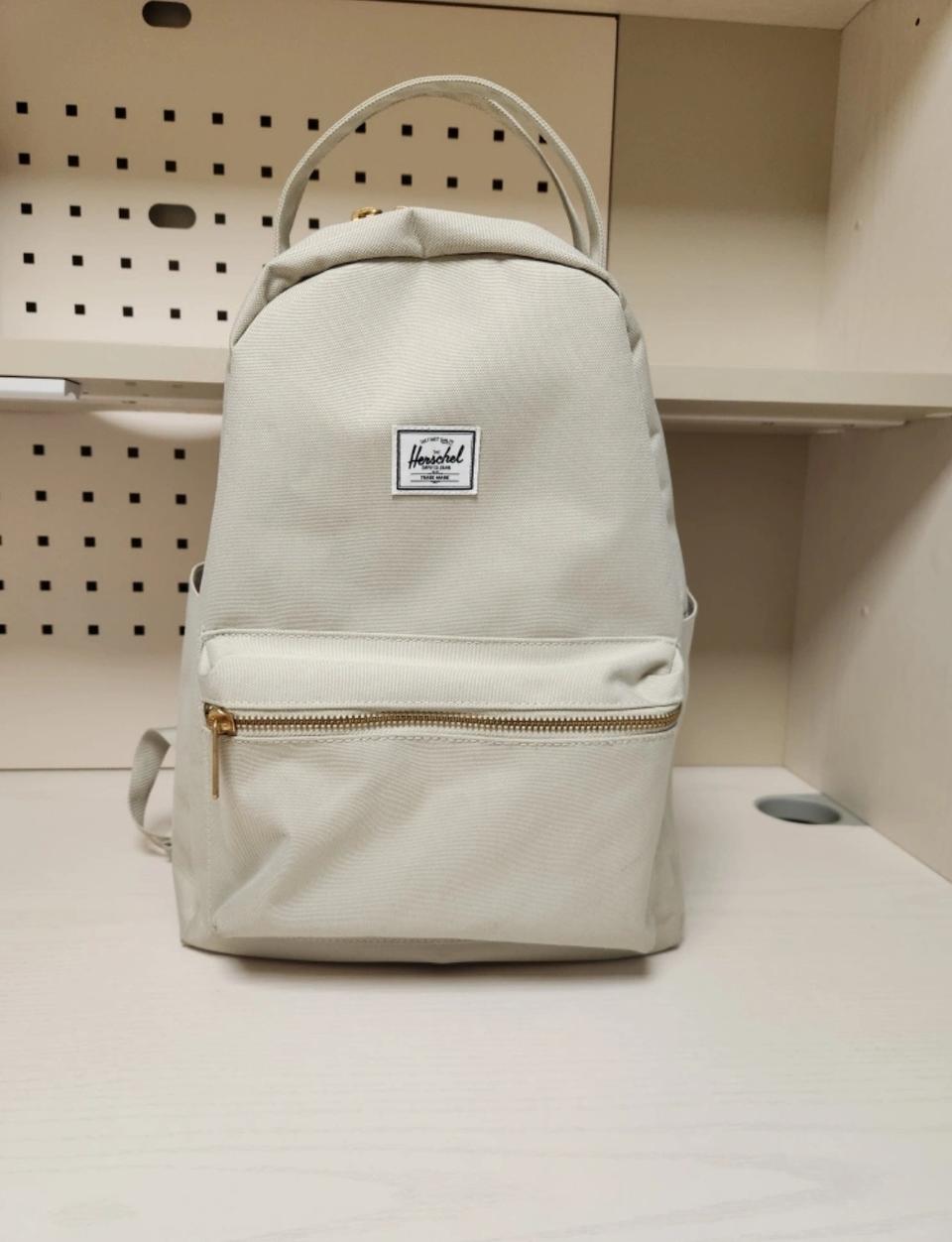 허쉘 아이보리 백팩
