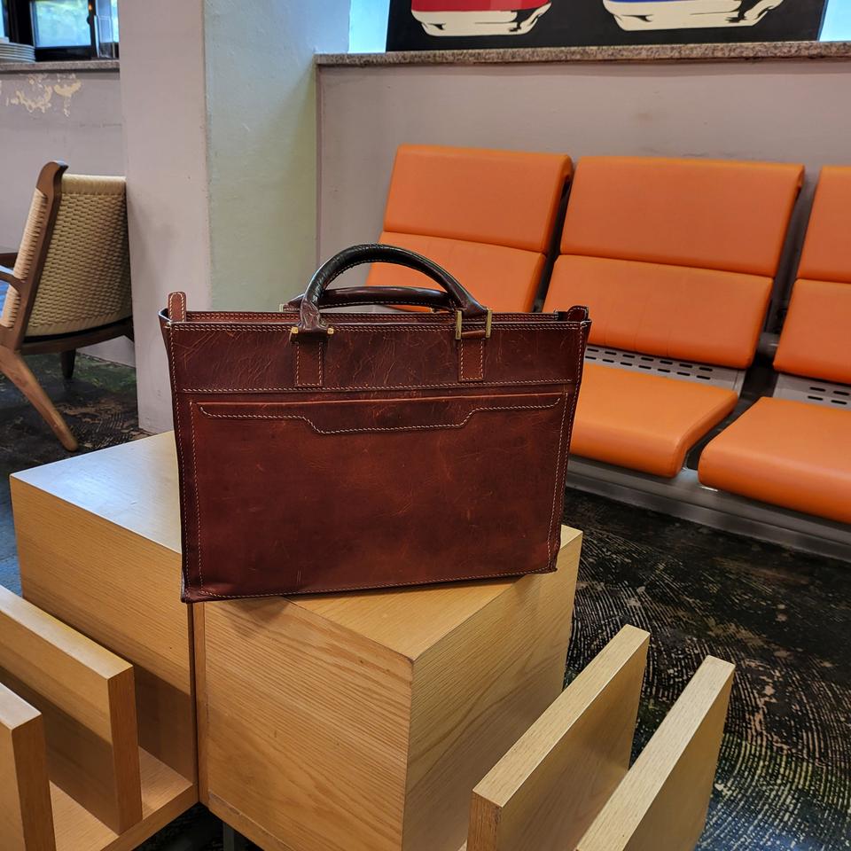 브리프케이스 (각인있음)