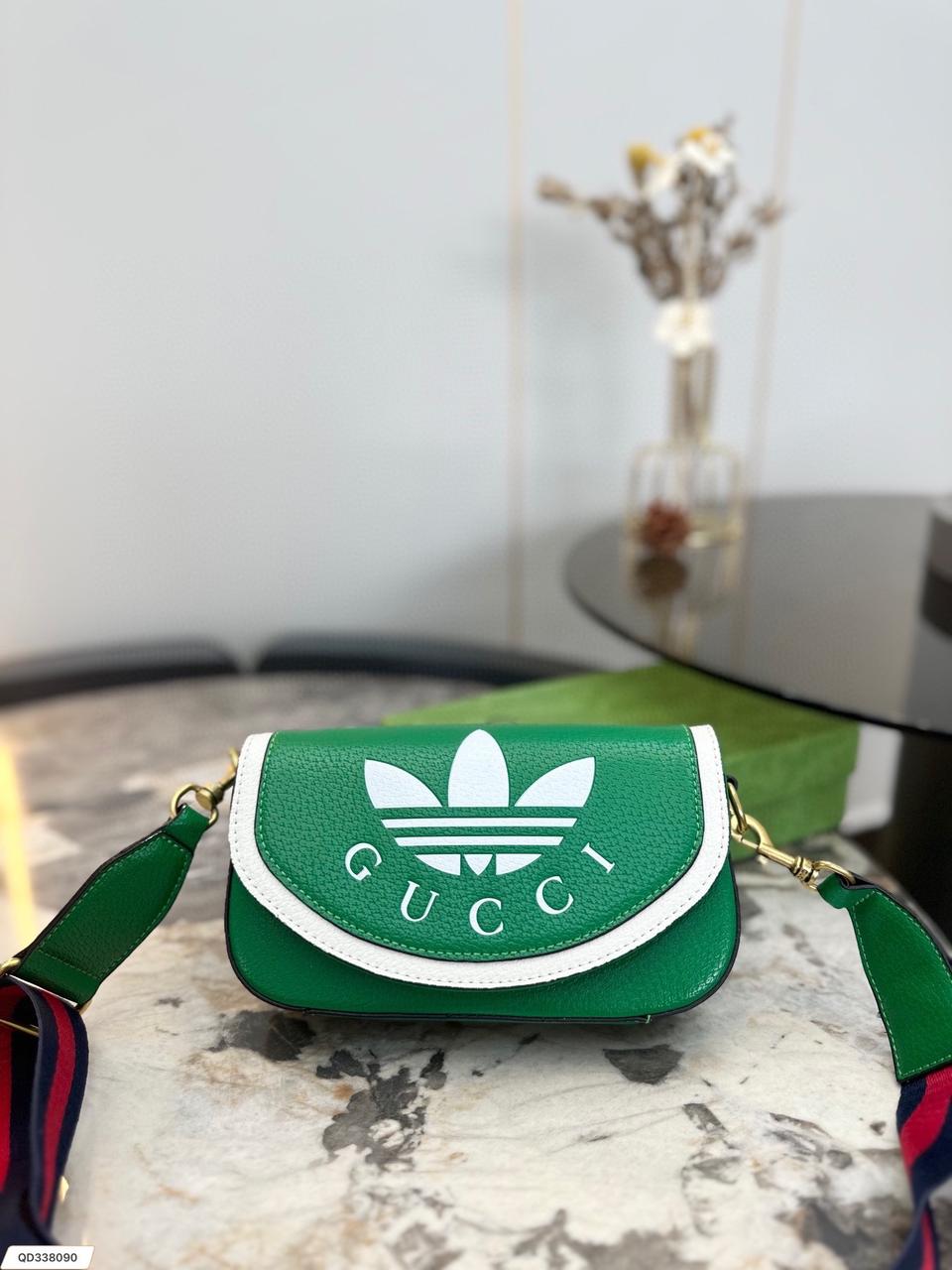 테니스구찌 크로스백