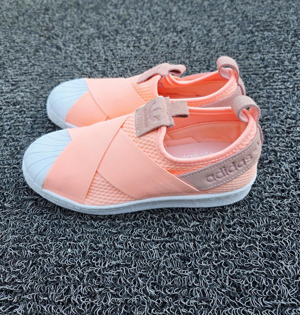 새상품 아디다스 슈퍼스타 슬립온 (225~235가능)225