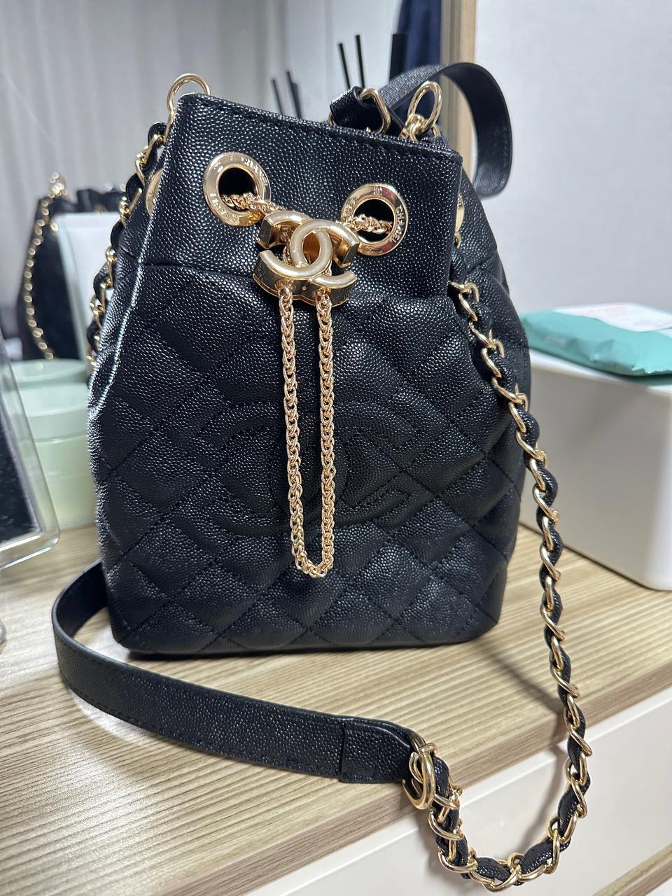 샤넬 복조리 핸들 가방 크로스가능