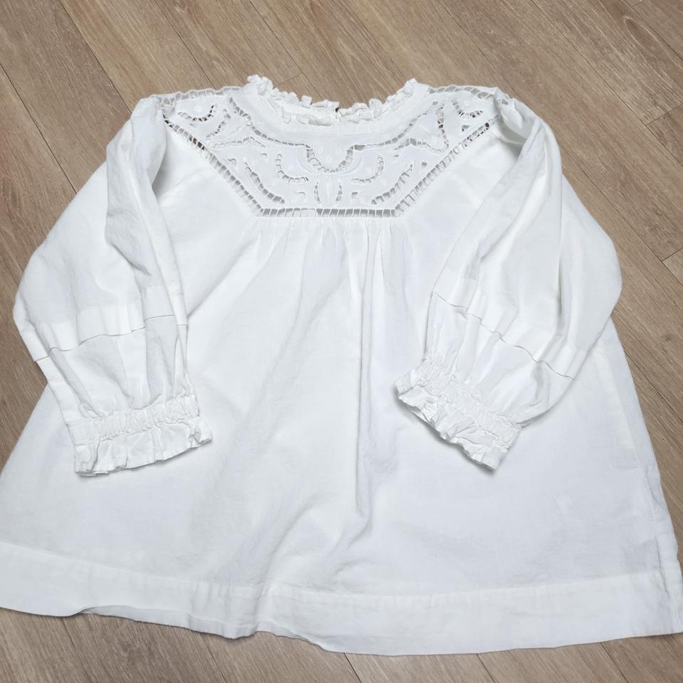 펀칭 면 블라우스