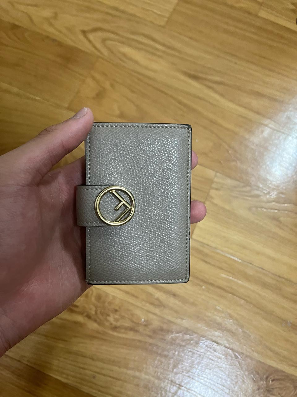 펜디 아코디언 지갑