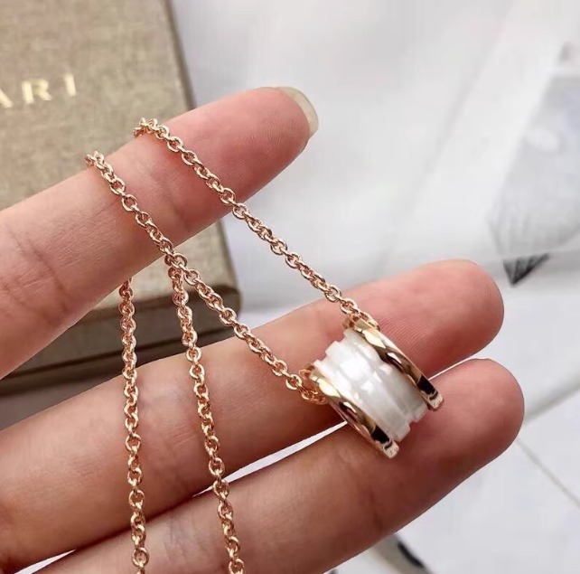 불가리 비제로원 화이트 세라믹 목걸이