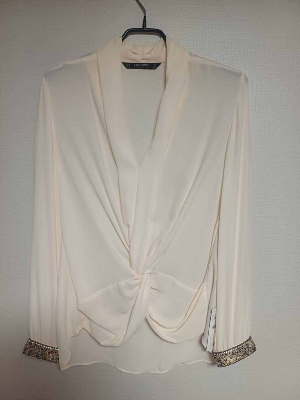 ZARA아이보리블라우스
