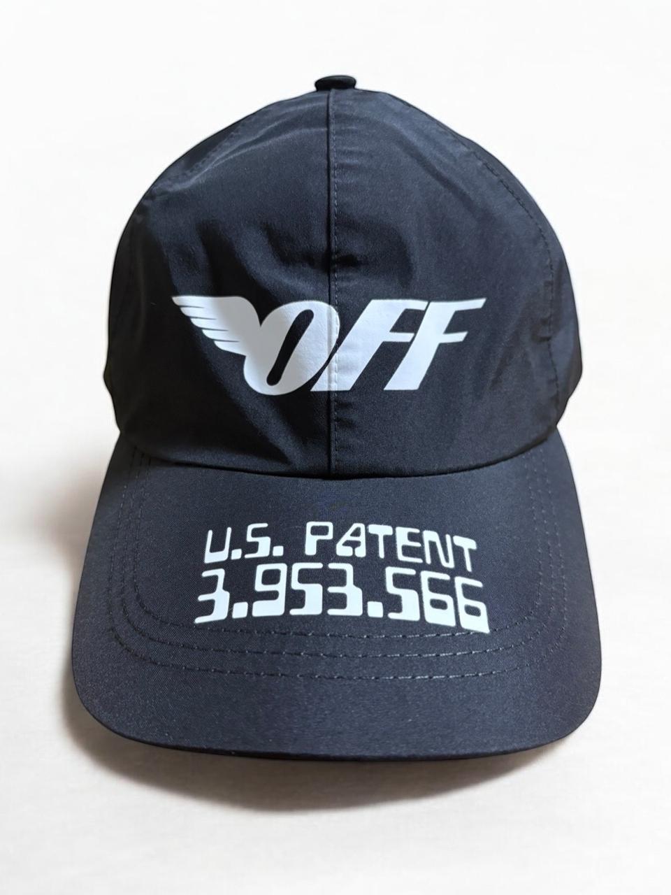 오프화이트 고어텍스 볼캡 모자