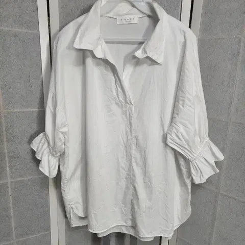 여자 흰색셔츠 블라우스 5부소매 화이트셔츠