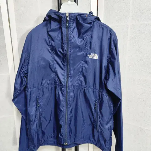 노스페이스 여자바람막이 노스점퍼*
