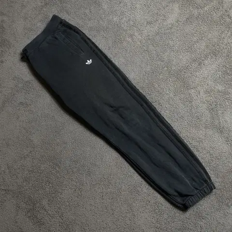 아디다스 파이어버드 블랙 조거팬츠
