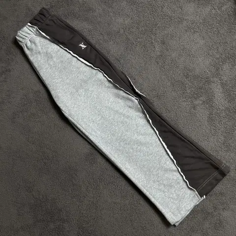 어반드레스 그레이 레이스 포인트 스웻팬츠