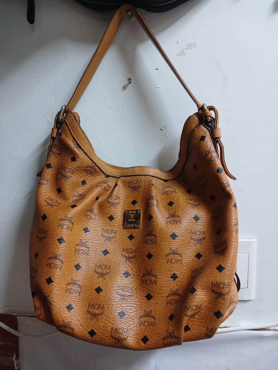 정품 (( MCM  토트. 숄더백 ))