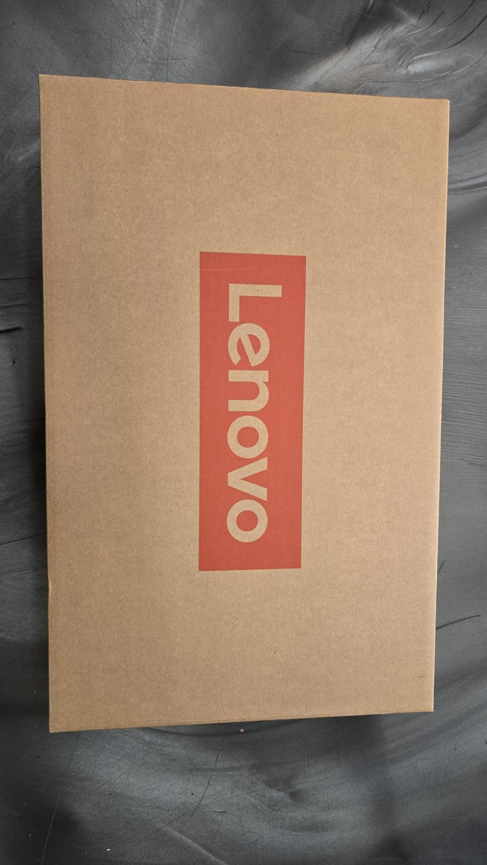 Lenovo V15 G4 IAN 노트북 (미개봉)