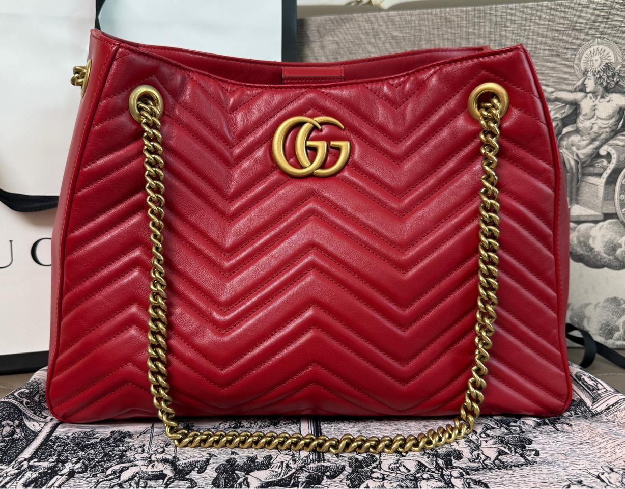 구찌 마몽 마틀라세 체인 숄더백 레드