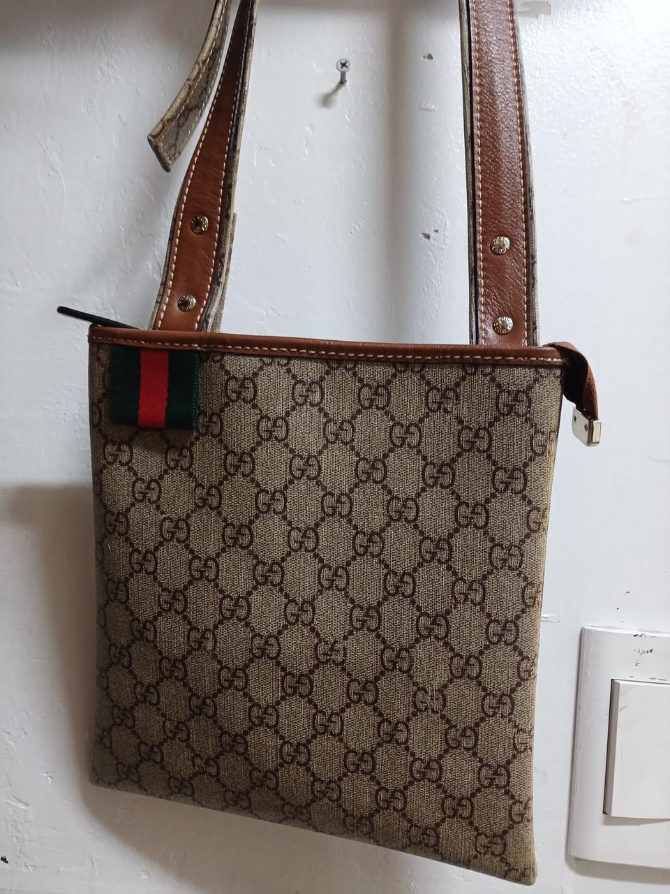 정품 (( GUCCI  메신저백. 크로스백 ))  남여공용