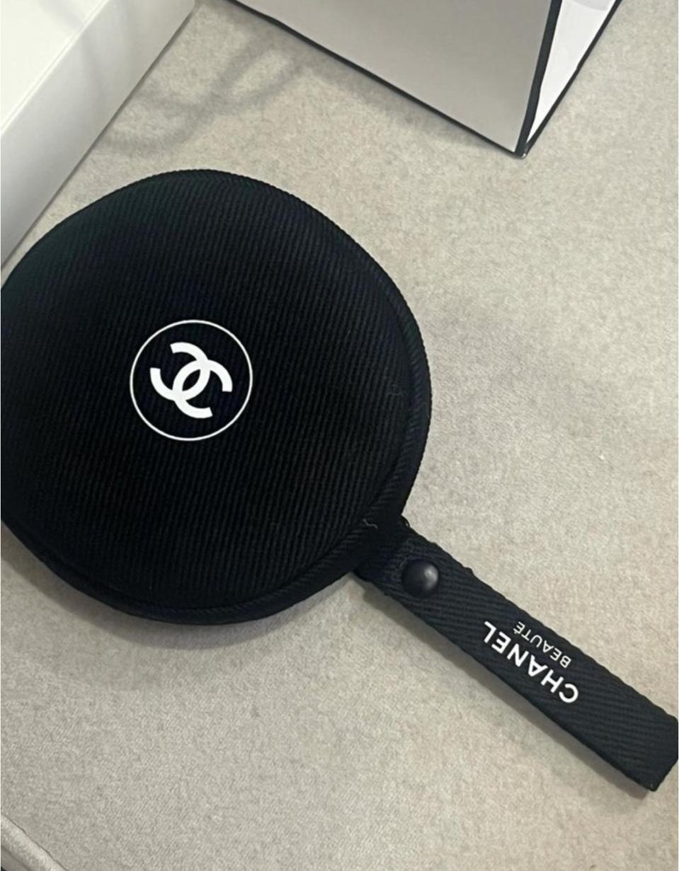 샤넬 동전파우치 새제품