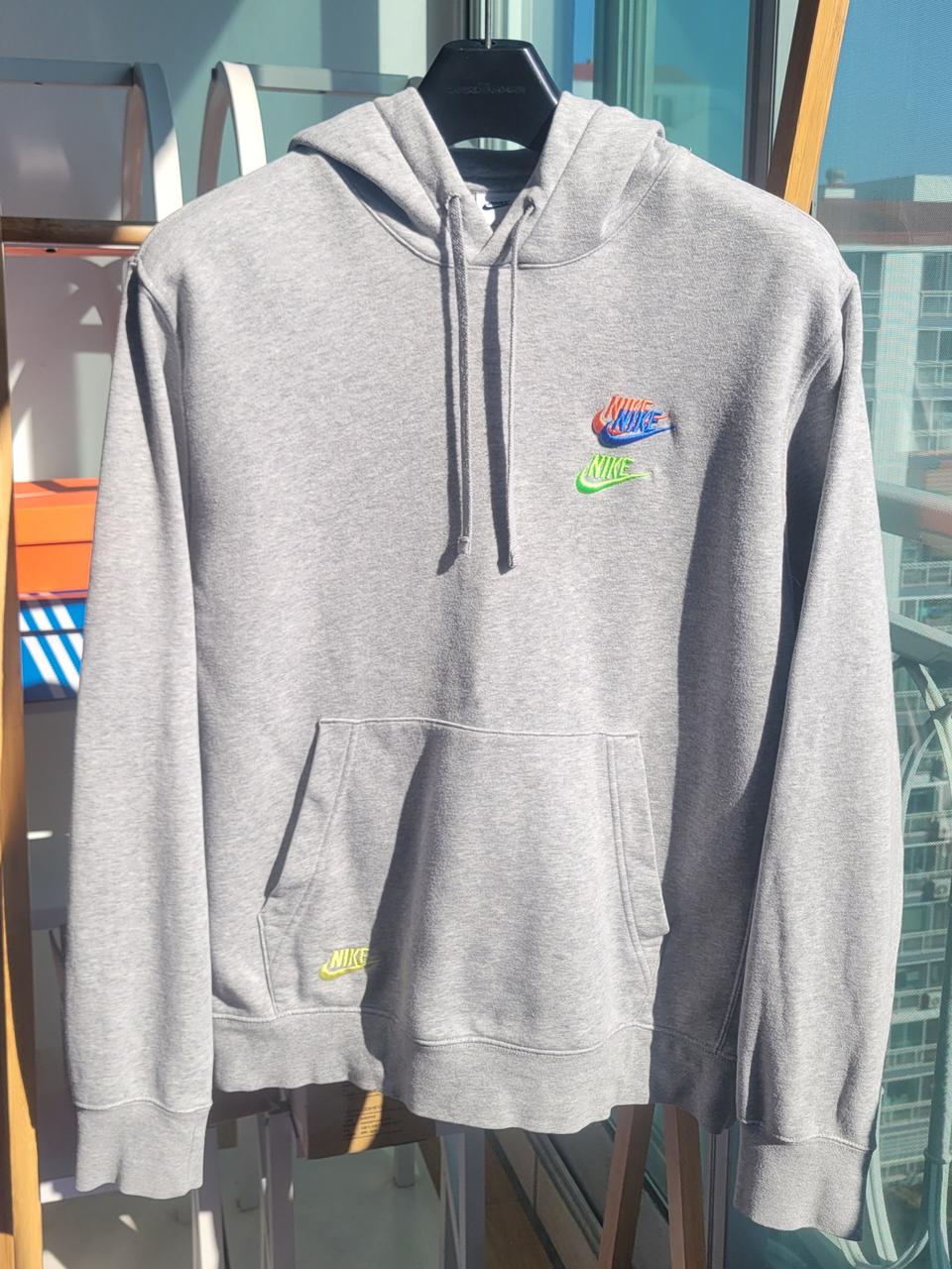 나이키 에센셜 프렌치테리 후드티 팝니다.