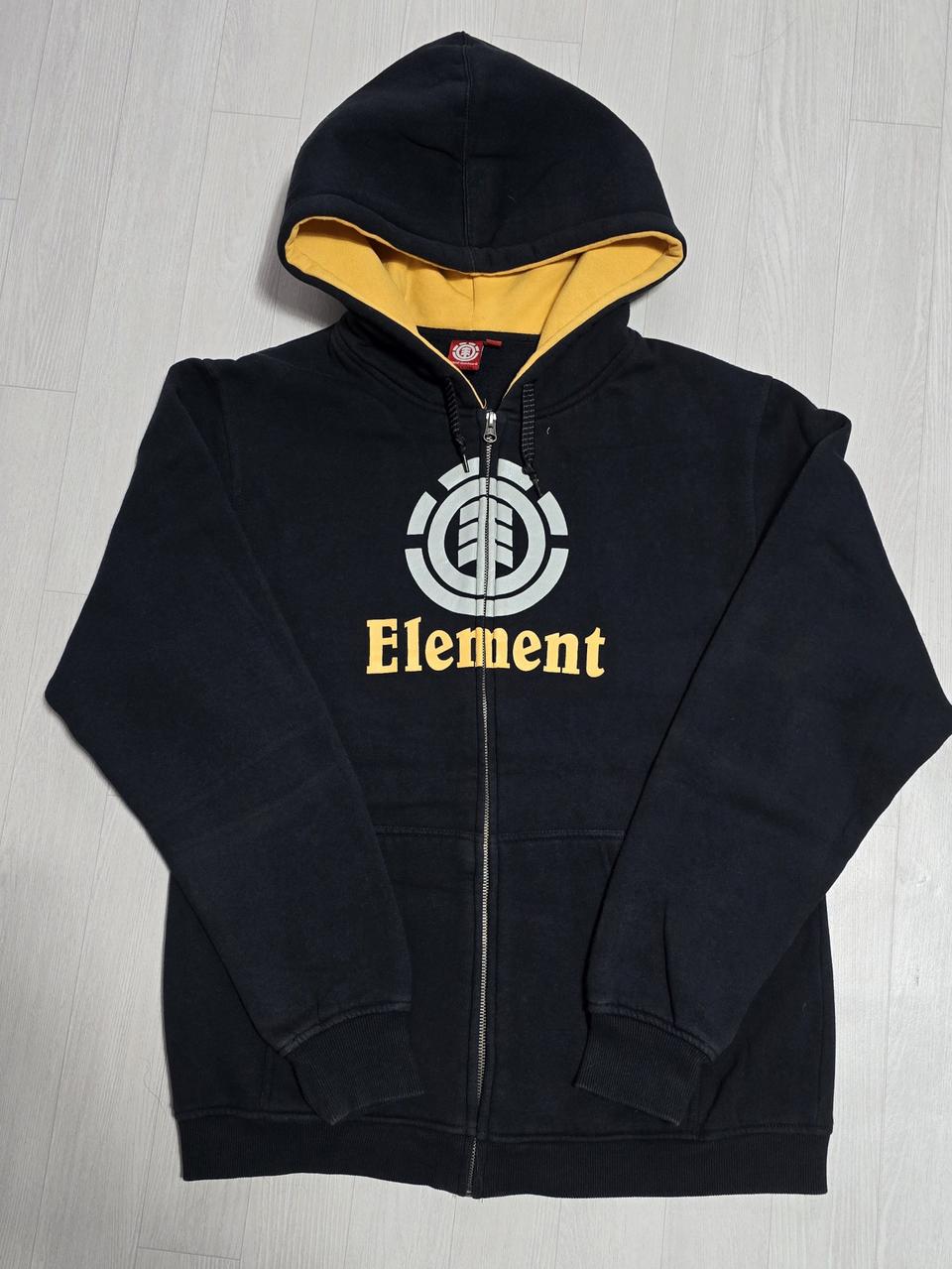 엘리먼트 집업 후드티 네이비 M . 실측 100 사이즈 팝니다.