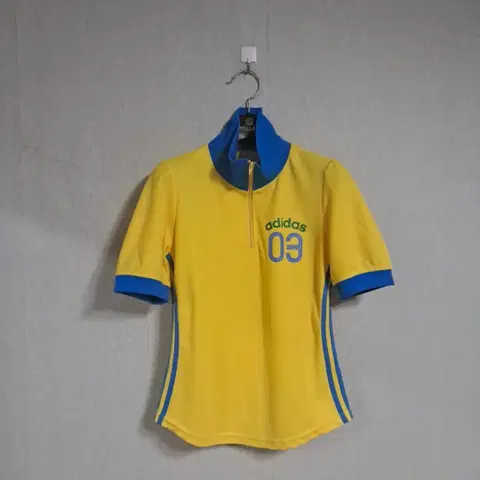 아디다스 배색 03 반집업 반팔티셔츠