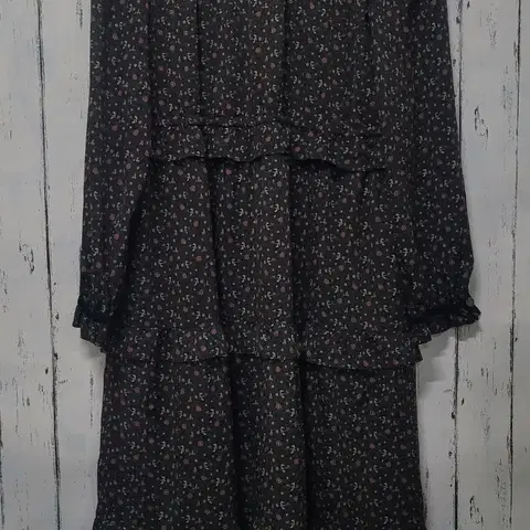 써스데이아일랜드 원피스