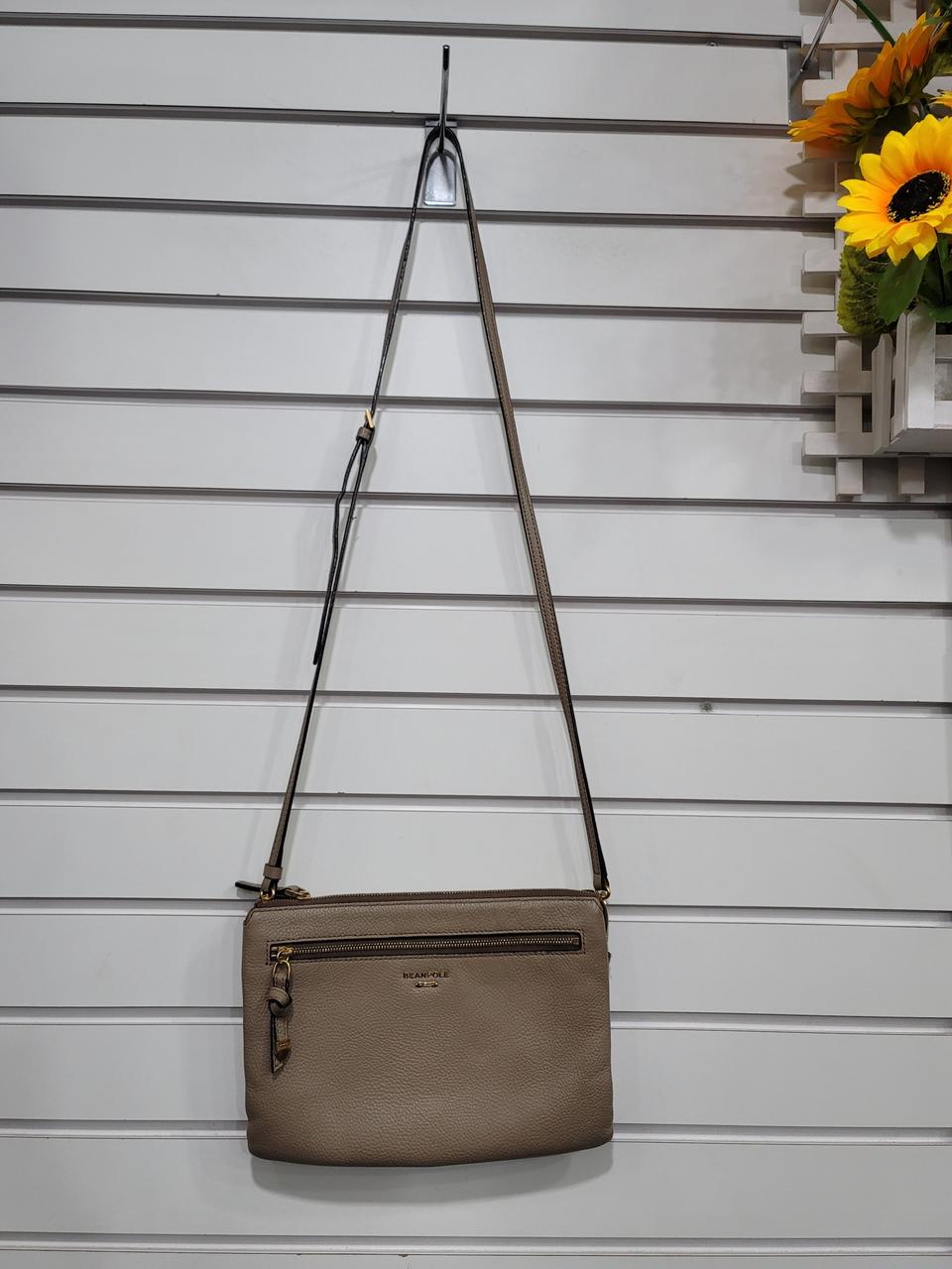 빈폴 가죽 크로스백