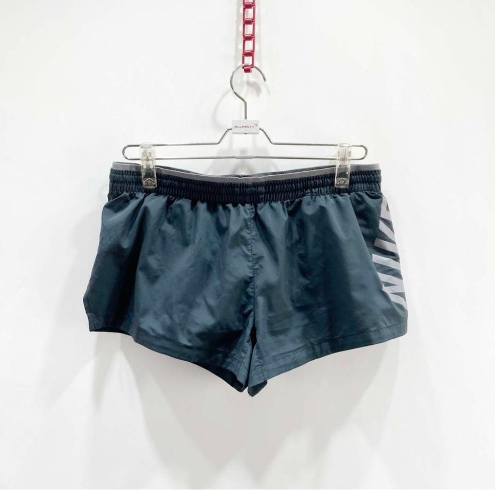 나이키 우븐쇼츠