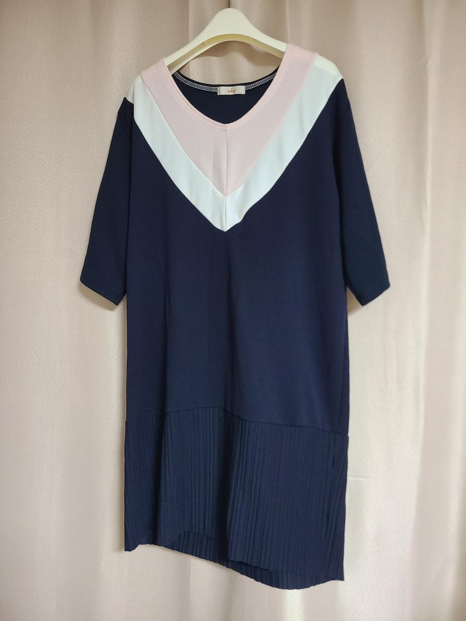 샐리스 배색 네이비 원피스