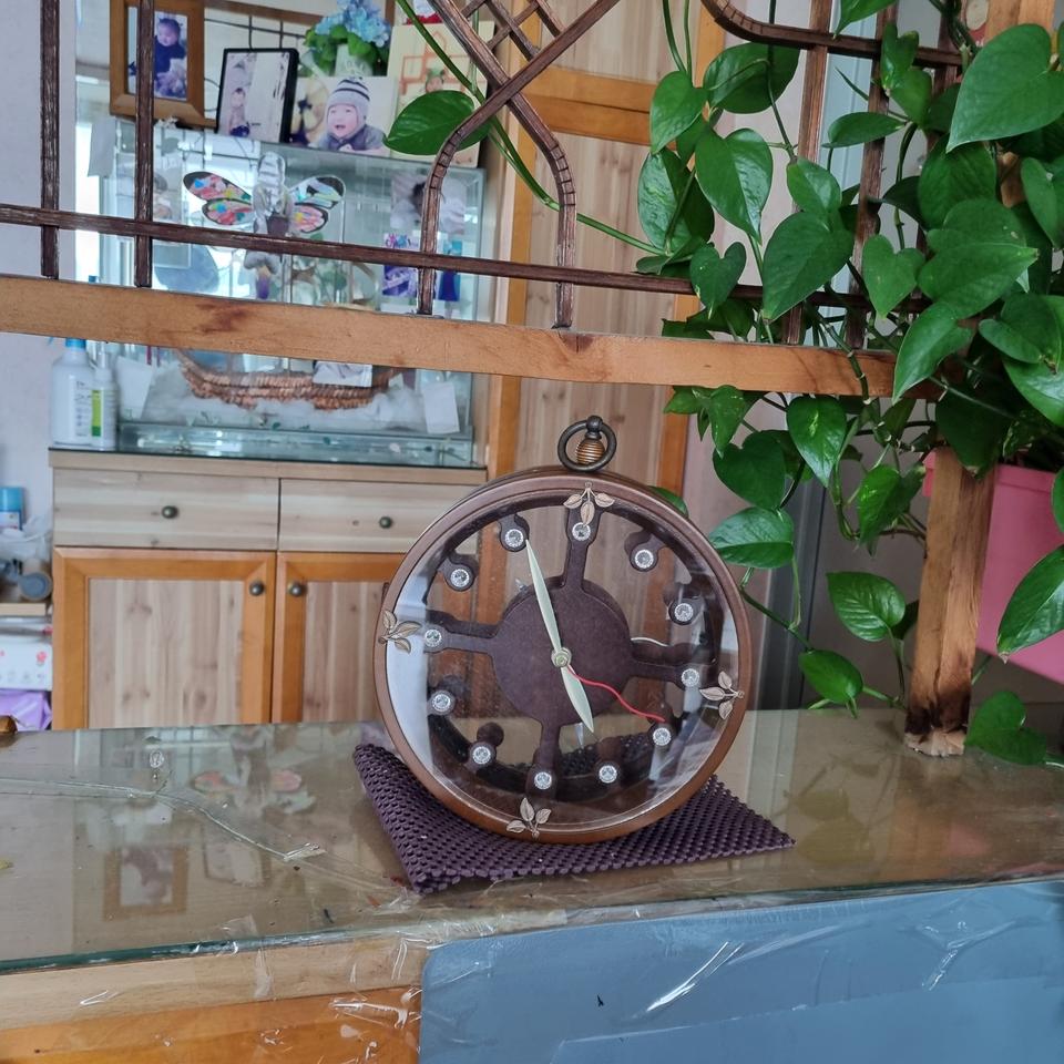 엔틱 벽걸이 양면시계  큐빅장식