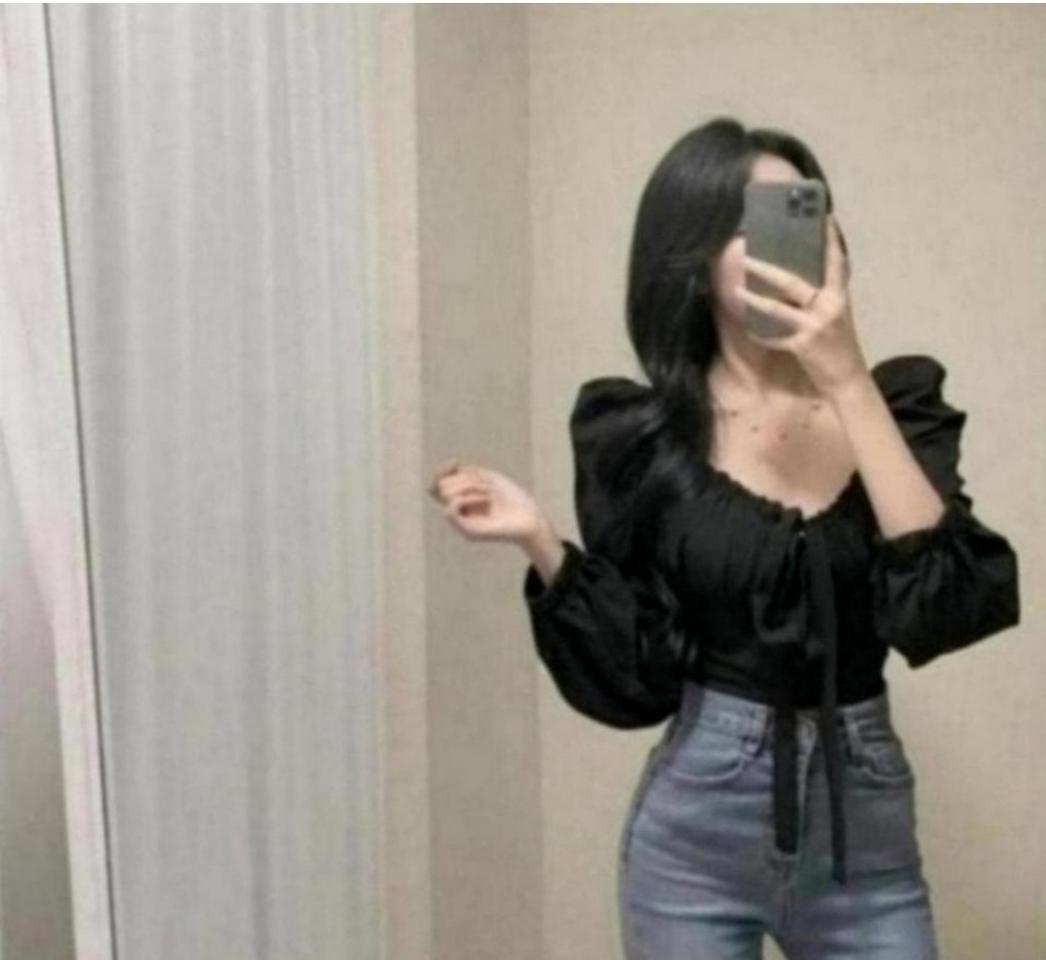 에이블리 블라우스