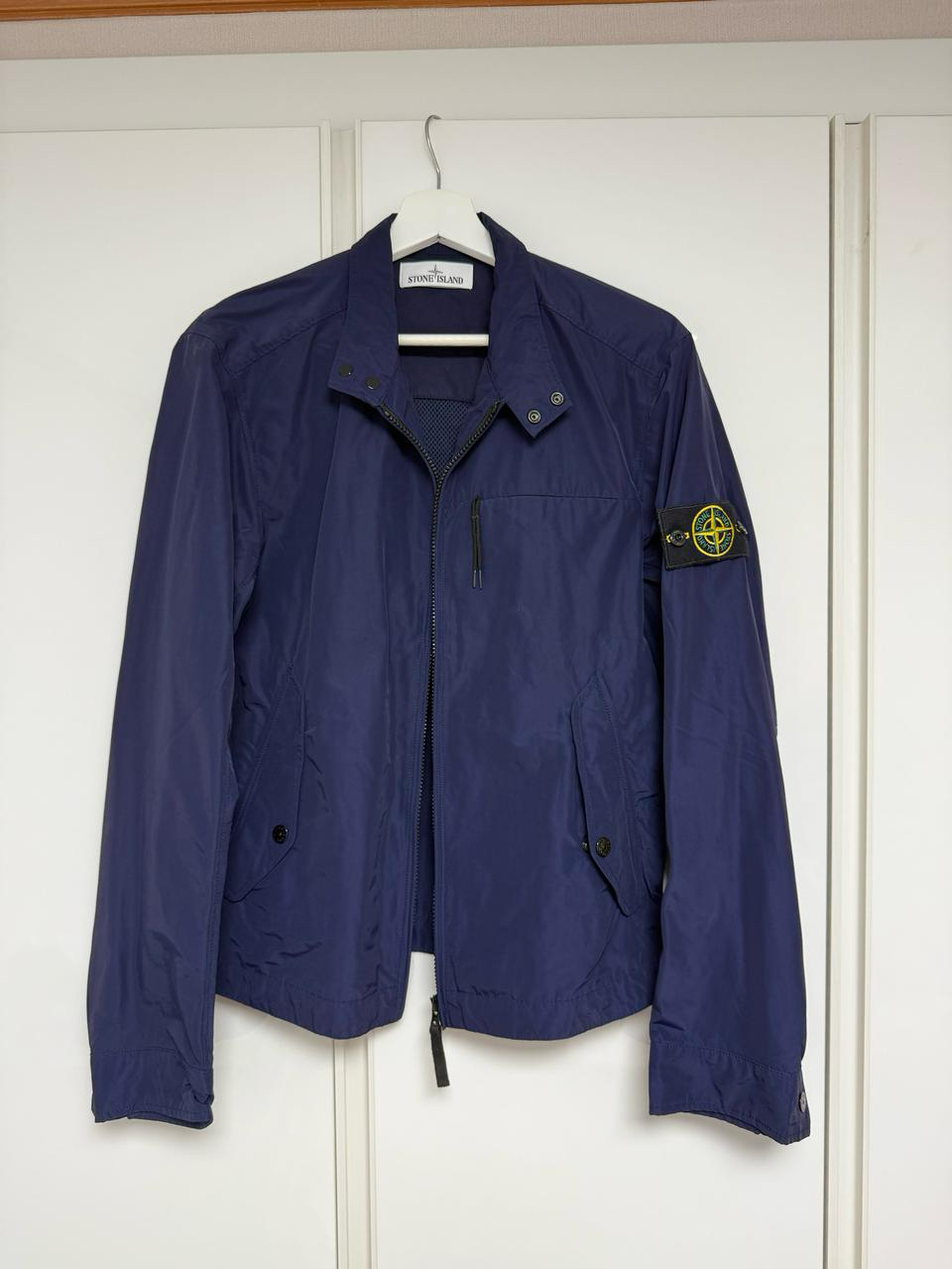 새제품) 스톤아일랜드 마이크로랩스