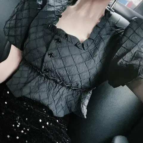 115. 라걸 다이아몬드 러플 레이스 퍼프 블라우스 블랙/FREE