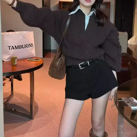 173. 봄쯔 셔츠카라 케이블 레이어드 니트 브라운/FREE