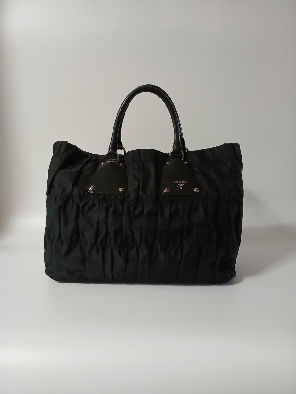 프라다 빈티지 고프레 토트백 블랙 금장